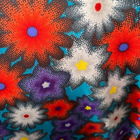 Lularoe XL turquoise, red, purple,‎ floral tank top. NWT. Bra friendly - Picture 4 of 8
